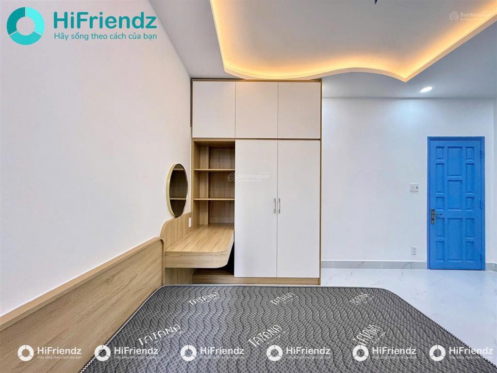 Chdv mới xây full nội thất ( như hình ) gần etown công hoà thuận tiện di chuyển qua các quận