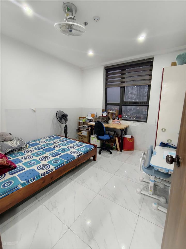 Chính chủ bán căn hộ 2 ngủ ecohome 3  3,x tỉ  sẵn sổ giao dịch