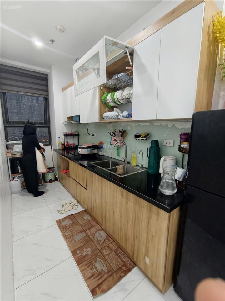 Chính chủ bán căn hộ 2 ngủ ecohome 3  3,x tỉ  sẵn sổ giao dịch