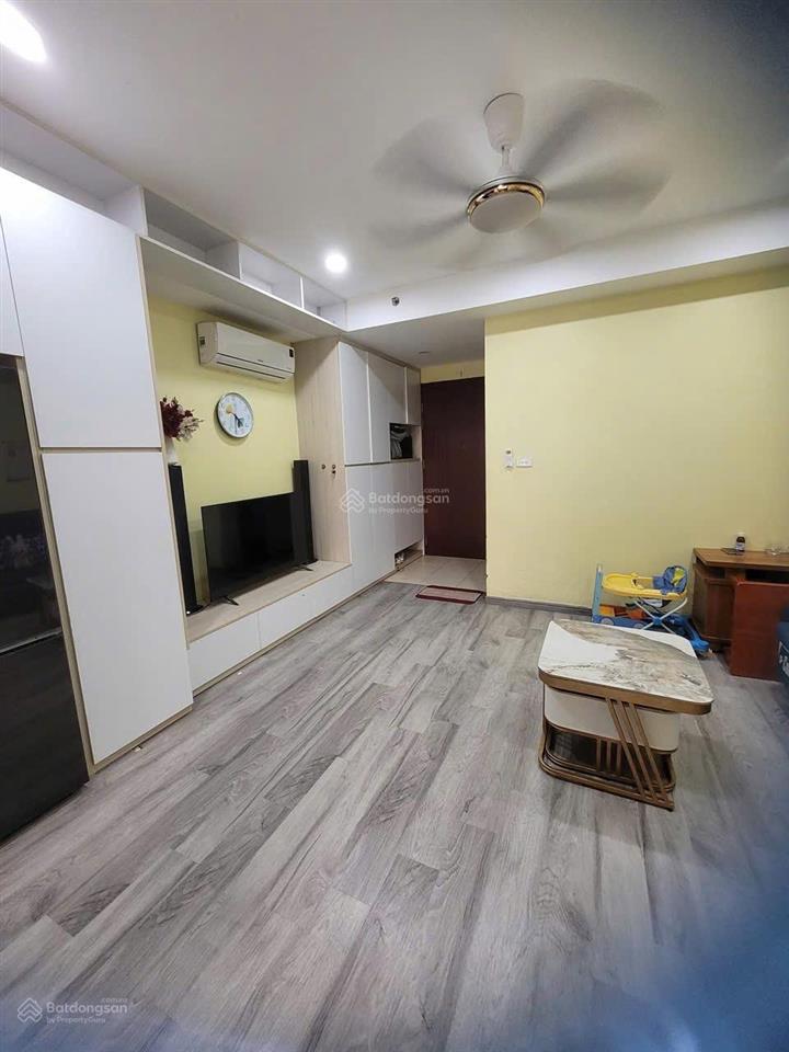 Bán gấp, giá đầu tư, 36m nhỉnh 2 tỉ sổ sang tên ngay