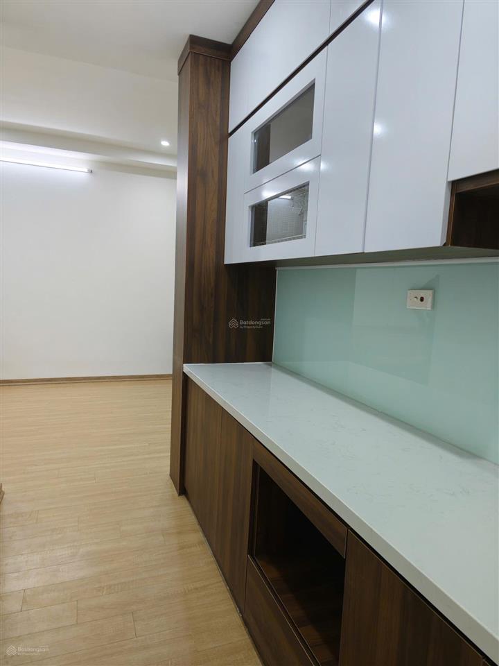 Duy nhất căn 2 ngủ hơn 3 tỉ, sổ sang tên ngay