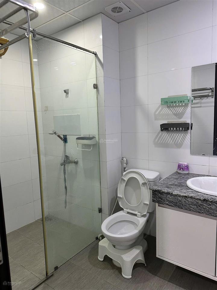 Chính chủ bán căn 2 ngủ hoa hậu, hơn 4 tỉ sang tên ngay, nội thất xịn