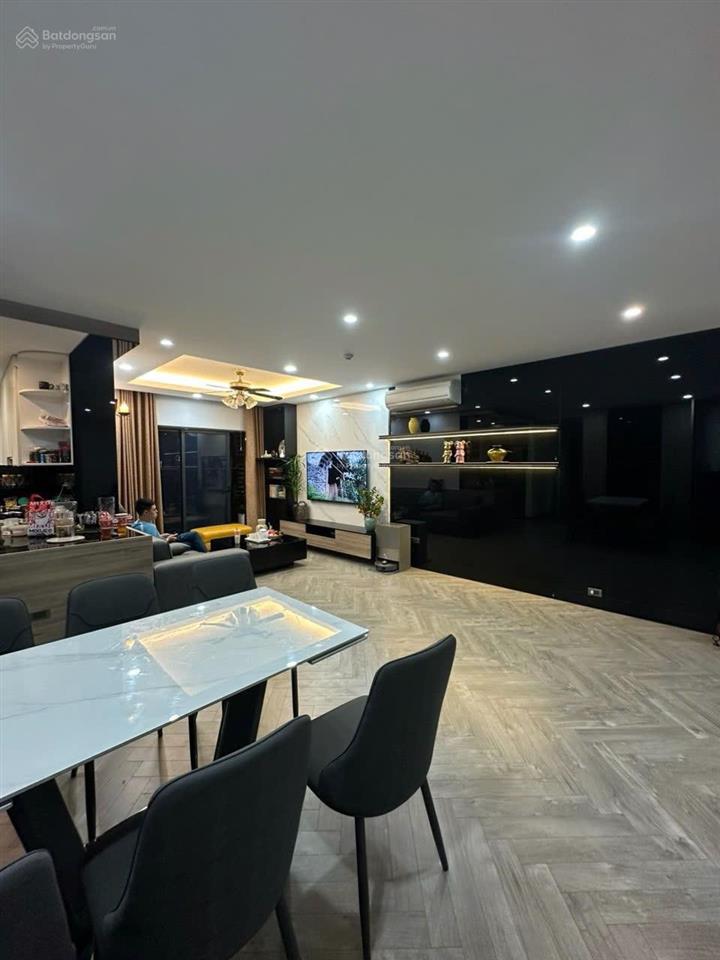 Hàng xóm em cần tìm khách thuê căn 3 ngủ full đồ 12tr/tháng