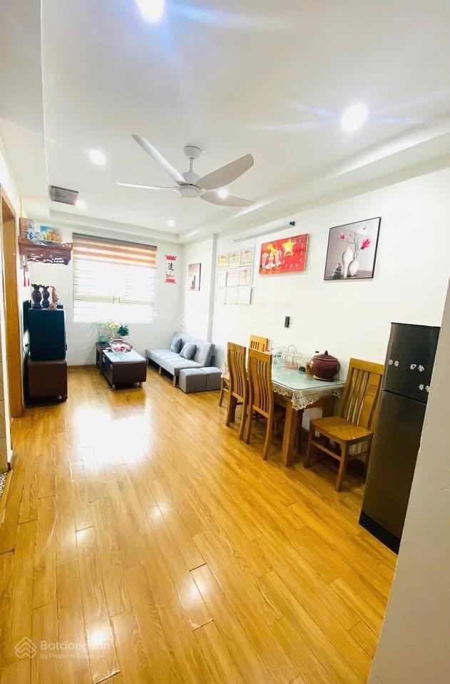 Em gái mình cần bán gấp chuyển về quê, 2 ngủ giá 3,3 tỉ  nhà đẹp sổ sang tên ngay lâu dài