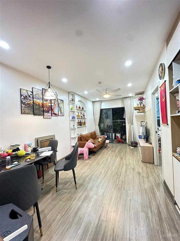 Nhỉnh 3 tỉ  70m  sổ sang tên ngay, bán gấp