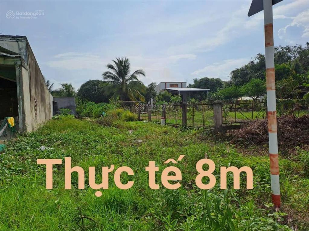 Bán lô đất ở mặt tiền đường làng thương 266m2 dân cư ở đông đúc,cach ql 20 khoảng 1,2km,1,4 tỷ