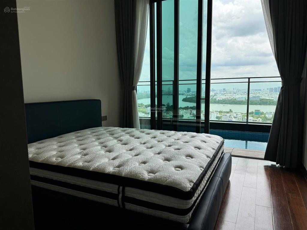 Cho thuê căn hộ define giá tốt 4pn6wc 325m2 hồ bơi riêng, thang máy riêng 145 triệu/tháng