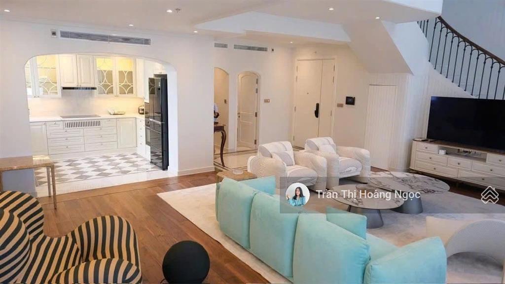 Cho thuê penthouse q2 thảo điền 4pn5wc + sân vườn 260 triệu