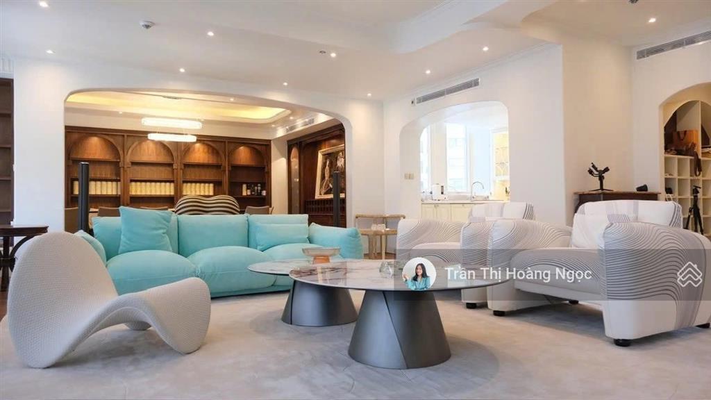 Cho thuê penthouse q2 thảo điền 4pn5wc + sân vườn 260 triệu