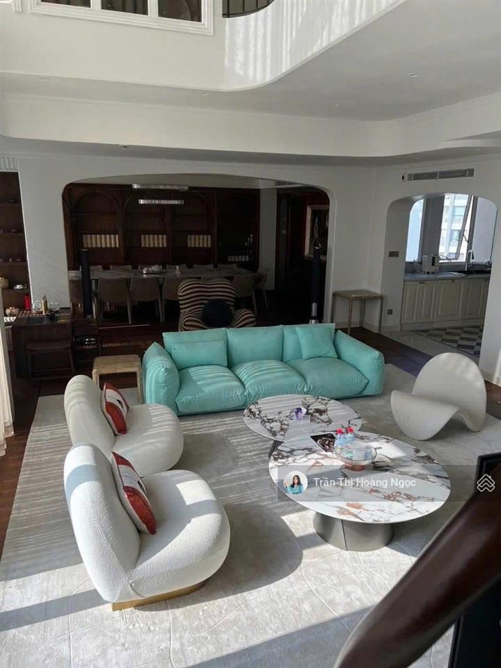 Cho thuê penthouse q2 thảo điền 4pn5wc + sân vườn 260 triệu