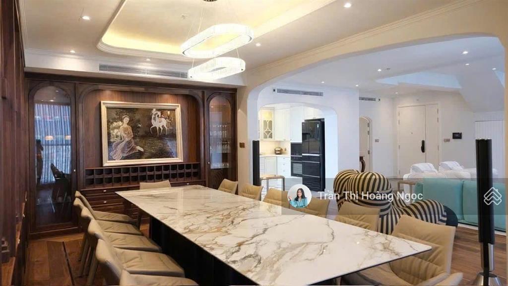 Cho thuê penthouse q2 thảo điền 4pn5wc + sân vườn 260 triệu