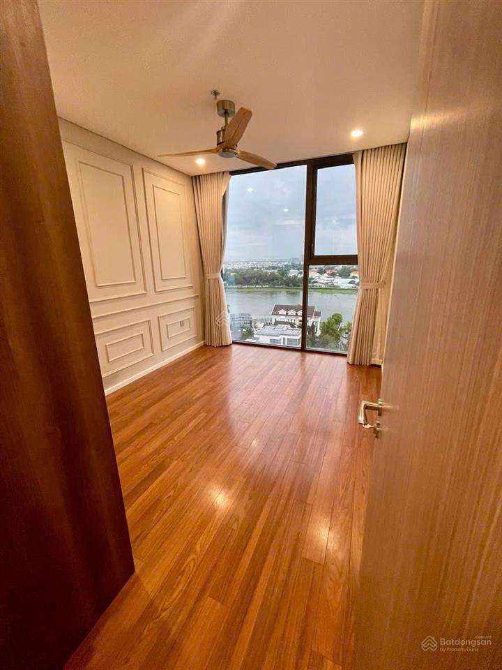 Cho thuê căn hộ thảo điền green giá tốt 2pn view sông 42 triệu