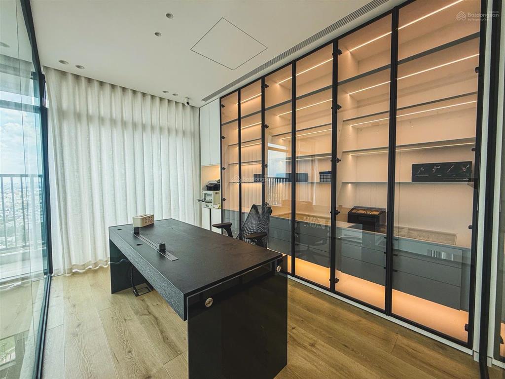 Cho thuê penthouse jamila khang điền 4pn 260m2 80 triệu/tháng