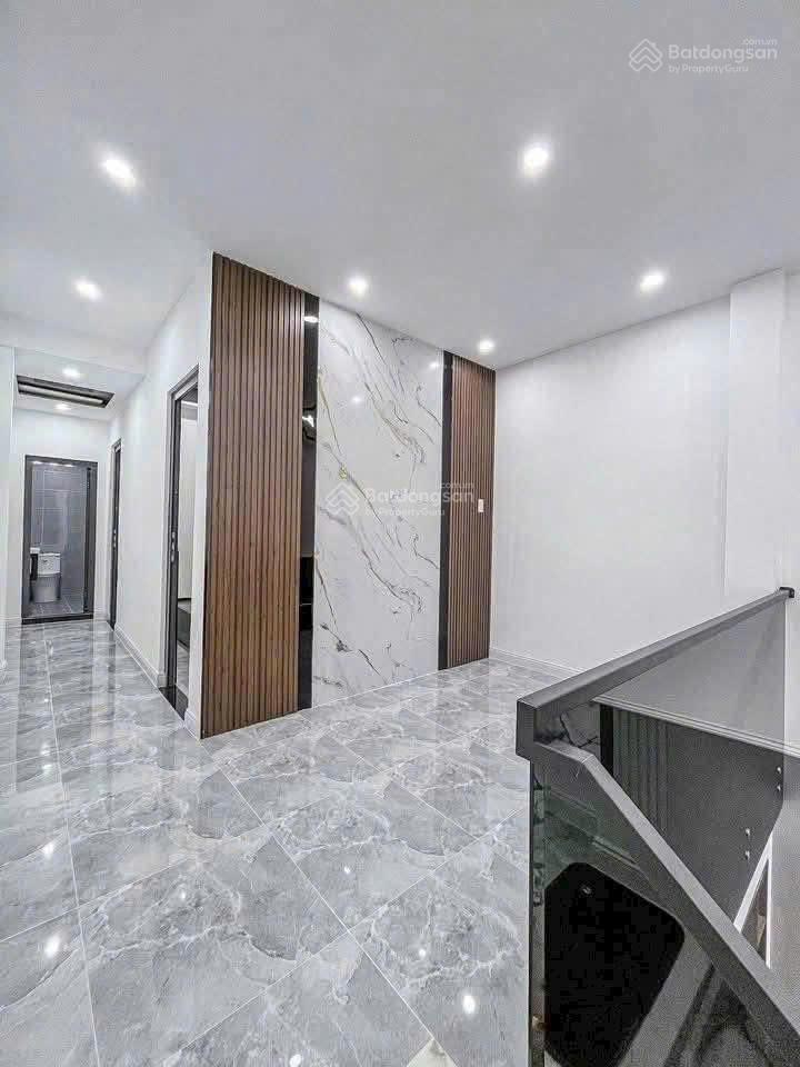 Tài chính thấp  sở hữu nhà gác lửng ngay trung tâm phường