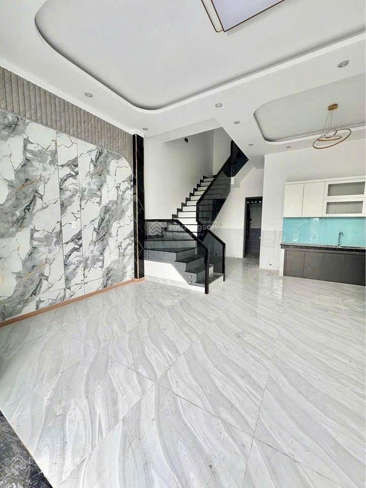 Chủ ngộp! giảm thêm 200tr nữa bán nhanh chỉ còn 1,85 tỷ thôi. quá rẻ luôn ạ.