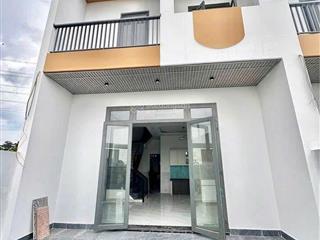 Chủ ngộp! giảm thêm 200tr nữa bán nhanh chỉ còn 1,85 tỷ thôi. quá rẻ luôn ạ.
