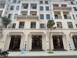 Bán liền kề 62.5m2 giá 17.5 tỷ vinhomes cổ loa, vinhomes globail gate, đông nam, cạnh vincom có vay