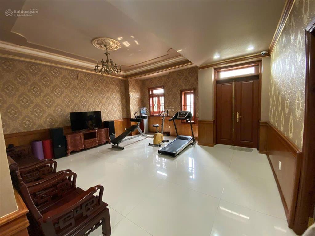 Cần bán căn biệt thự mt 150152 đường số 19 p.bình trị đông b bình tân dt 10x21m 6 tầng giá 48 tỷ