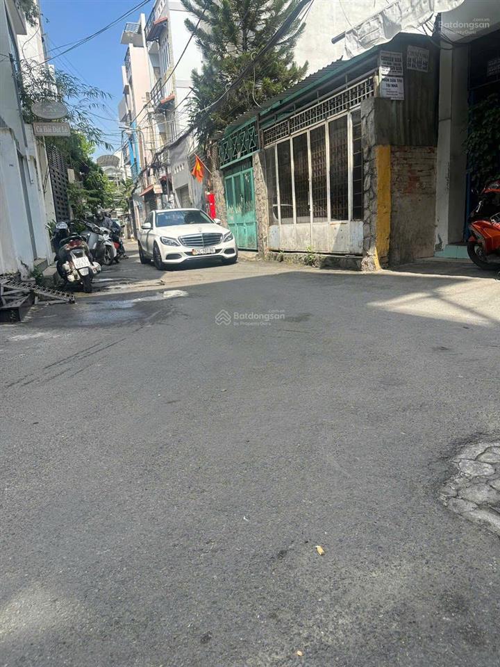 1 siêu phẩm giá rẻ chỉ 150 triệu/m2 hxh 575 cmt8 p15 q10 dt 9,3x25m giá 27 tỷ thuận tiện xây chdv
