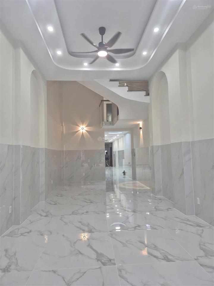 Rất phù hợp mở phòng mạch căn nhà mặt tiền 58 ký hòa p11 quận 5 diện tích 4x21m 6 tầng giá 26,5 tỷ