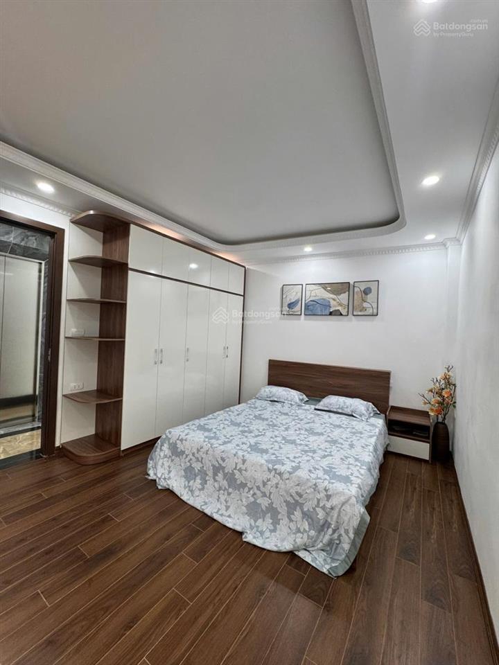 Bán nhà quận hoàng mai  thang máy  full nội thất  thông đường vđ 2.5