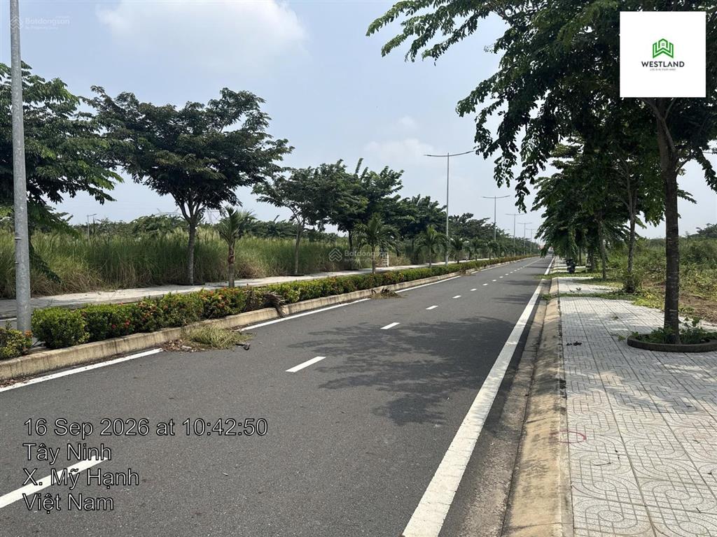 Đất nền liền kề vinhomes mặt tiền 823d gần tuyến chờ metro số 9, có shr, công chứng ngay