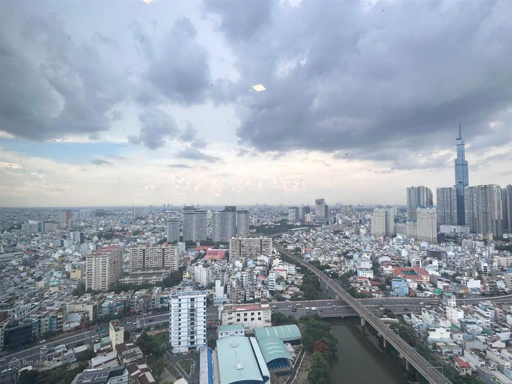 For rent  vinhomes golden river  2br