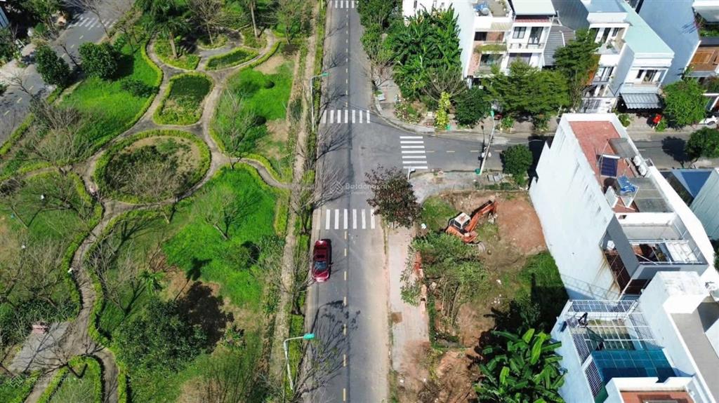 Cần bán lô góc 2 mặt tiền, view công viên khu đô thị sinh thái ven sông hòa xuân