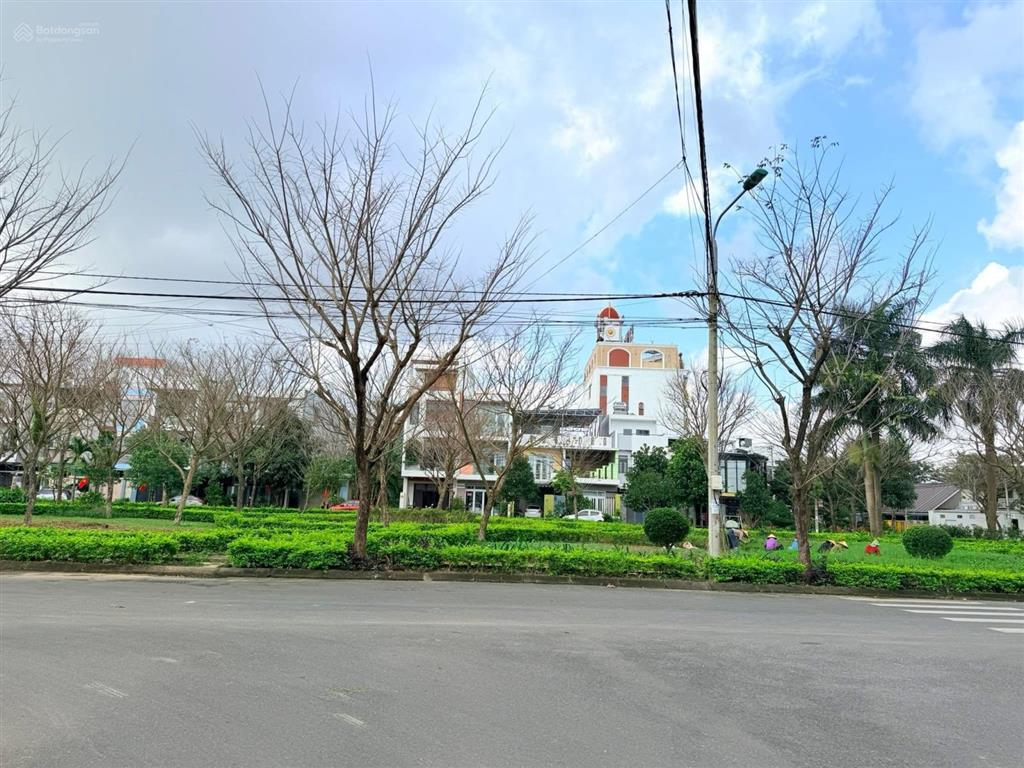 Cần bán lô góc 2 mặt tiền, view công viên khu đô thị sinh thái ven sông hòa xuân