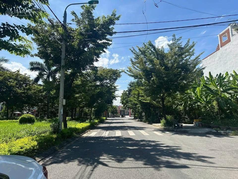 Cần bán lô góc 2 mặt tiền, view công viên khu đô thị sinh thái ven sông hòa xuân