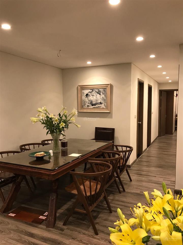 Bán nhanh căn góc 3pn chung cư cao cấp hongkong tower 108m2 tầng đẹp, nội thất đẹp, giá 11.5 tỷ
