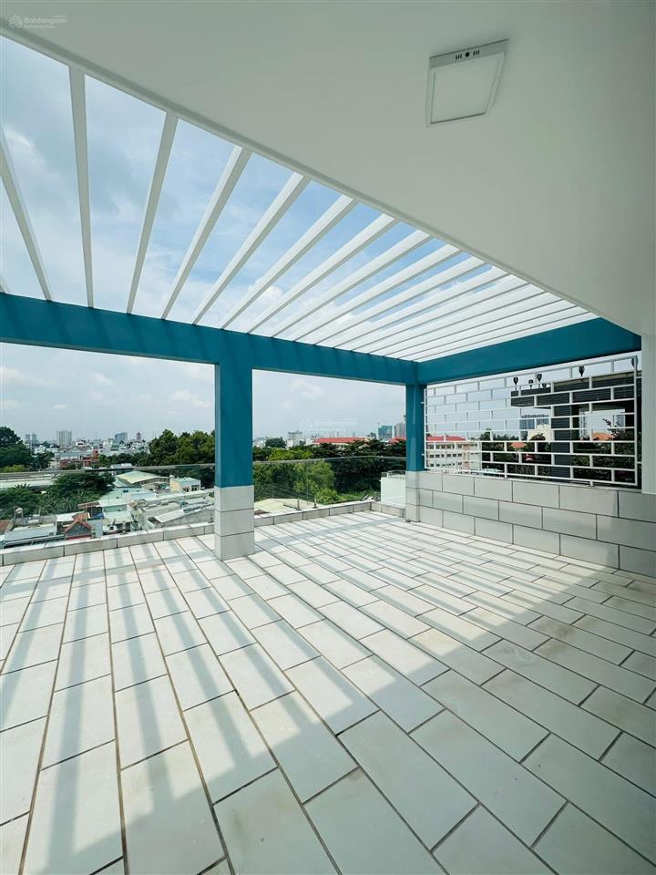 Chủ ngộp cần ra gấp  nhà 5 tầng hoàng diệu 2  chỉ 4.9 tỷ