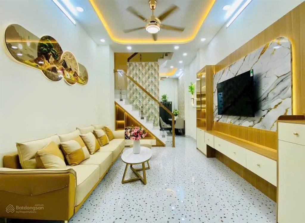 Chính chủ xoay vốn bán gấp căn nhà tôn thất thuyết quận 4, 52m2, sang tên ngay