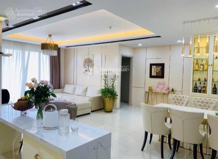 Thanh lý hiếm có căn hộ the gold view  85m2