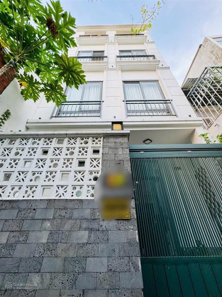 Cô bảy về quê muốn bán nhanh nhà nguyễn thiện thuật quận 3  nhà nằm ngay trung tâm