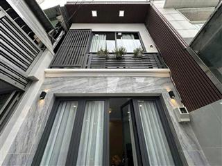 Định cư nước ngoài bán gấp nhà riêng tại bùi minh trực  44m2  shr