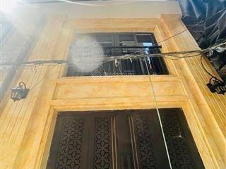 Toà chdv cầu giấy cực hiếm ! 82m28 tầng36pkkdoanh thu 150triệu/tháng0868 701 ***