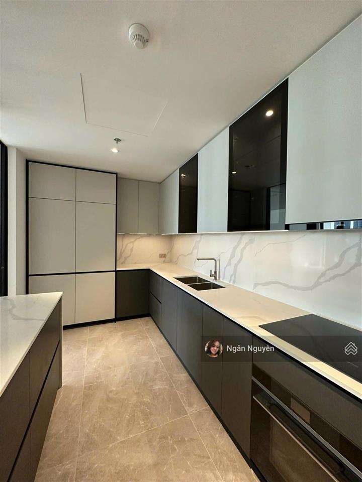 Bán 3 phòng suất spa the crest 152m2 giá chỉ 60 tỷ  0981 799 ***