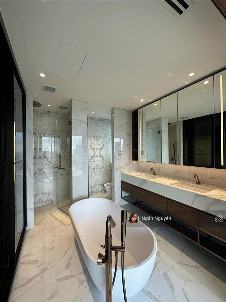 Bán 3 phòng suất spa the crest 152m2 giá chỉ 60 tỷ  0981 799 ***