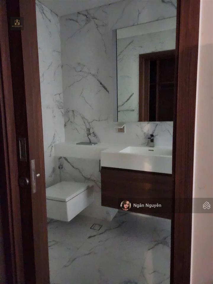 The galleria 2pn 76,97 m2, view cầu bason ,tầng trung, giá 25,5 tỷ(all in),  ngân 0981 799 ***