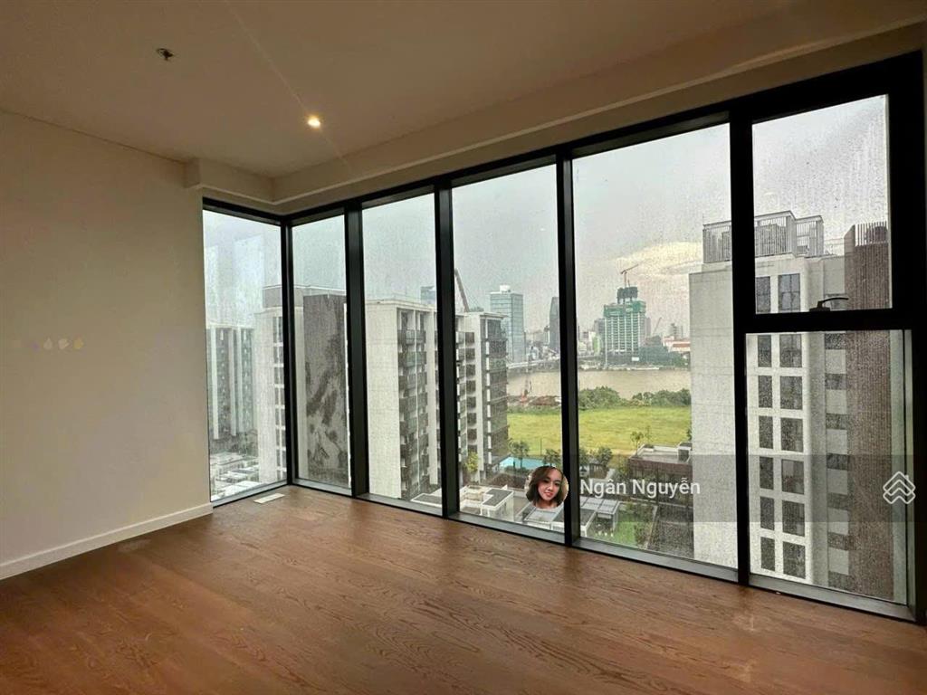 Siêu phẩm căn góc  layout hiếm. 3pn  152 m2, view bason q1  cv bờ sông  lm81. giá 45 tỷ