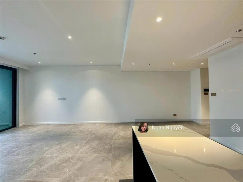 Siêu phẩm căn góc  layout hiếm. 3pn  152 m2, view bason q1  cv bờ sông  lm81. giá 45 tỷ