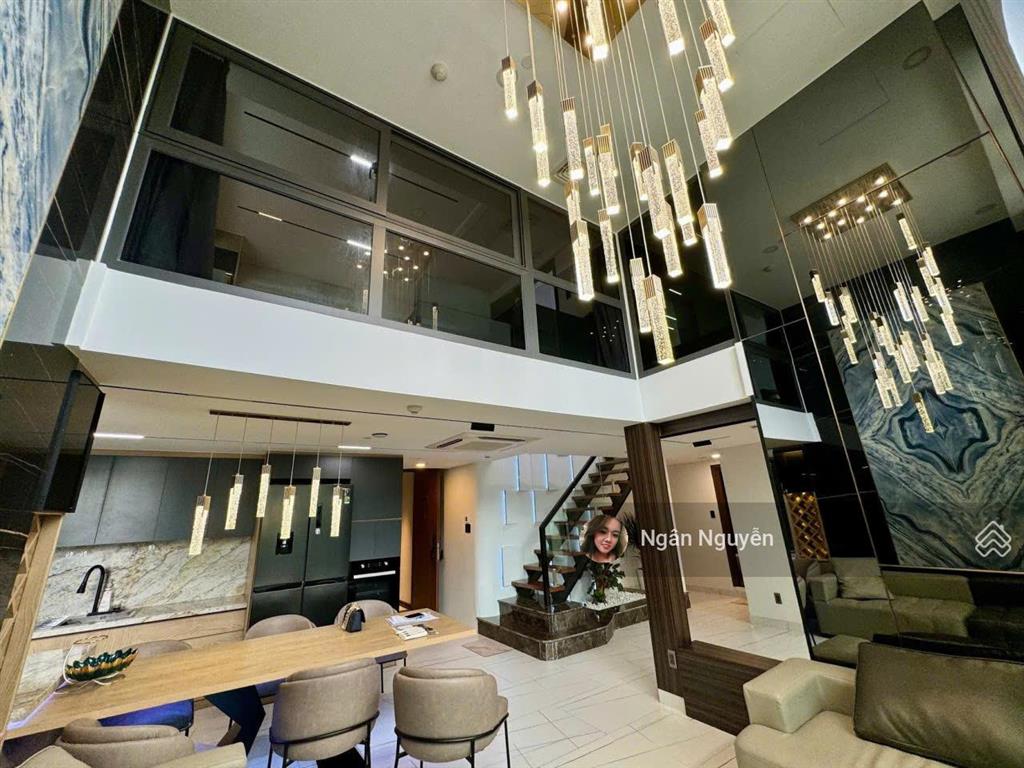 Diện tích khủng, view đẹp, tâng cao. the galleria 3 pn  140 m2. view sông + cầu bason + quận 1.