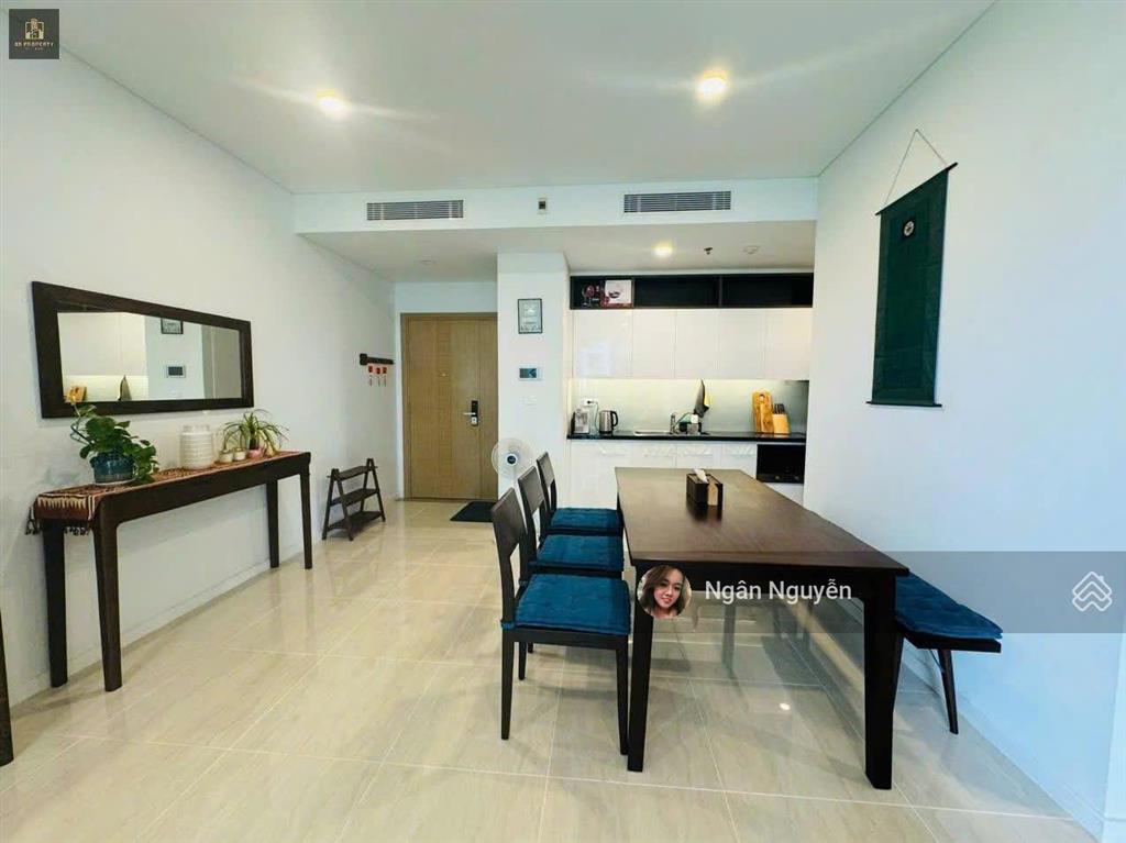Layout đặc biệt "căn góc 2 ban công" sadora  sala 3 pn  119 m2, view hồ bơi yên tĩnh