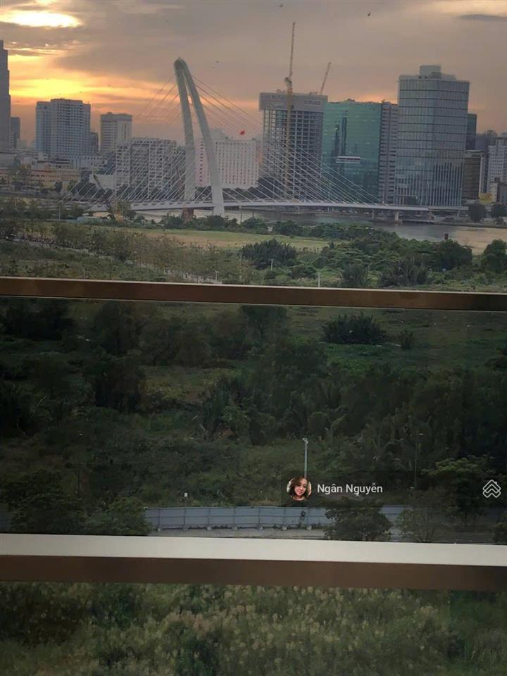 Căn hộ view mợi nơi. the river 1pn  56m2, view công viên bờ sông  cầu bason. giá 14.5 tỷ
