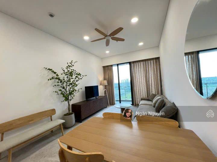 The river 1pn  56 m², tầng cao, view đại lộ vòng cung  sala. giá 13 tỷ.  em ngân 0981 799 ***