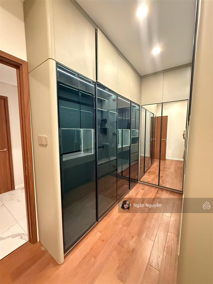 Cho thuê căn hộ 3pn the galleria metropole thủ thiêm 104m2, ntcb, view landmark 81 cực đẹp, giá 50t
