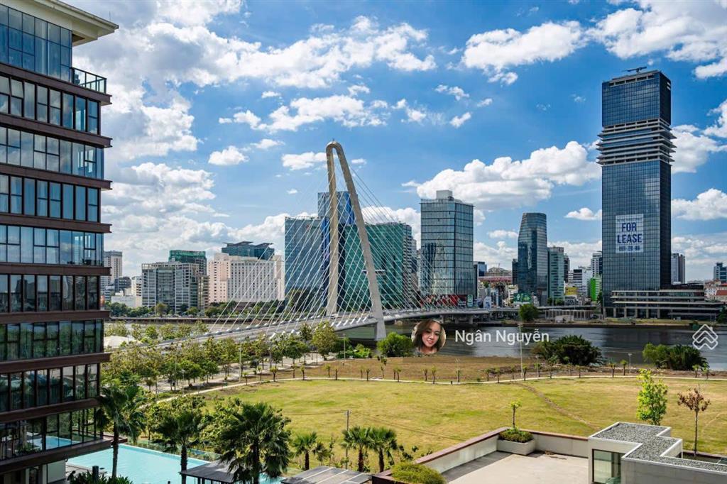 Bán căn hộ the galleria 1pn50m2, full nội thất, view cầu bason + công viên, giá 16.2 tỷ