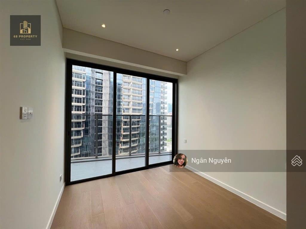 Căn hộ giá cao cho ai thích view đẹp. the opera 2pn  77m², view sông + q1 + trung tâm hành chính