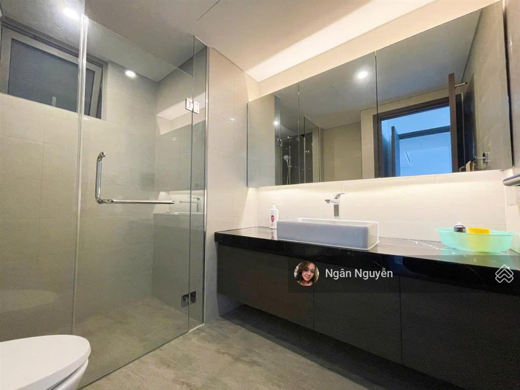 Layout hiếm  ban công rộng, phòng nào cũng có view, view hành chính mới lm81. tilia  empire 2pn